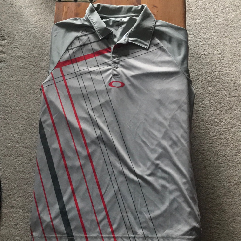 Oakley golf Shirt